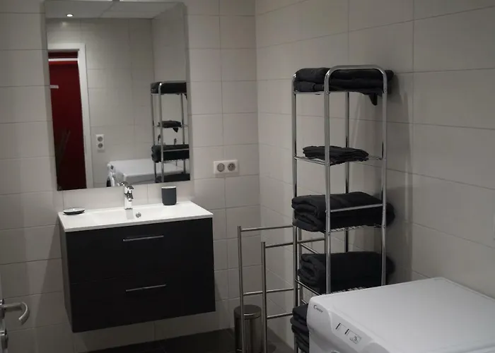 Semesterbostad La Schleif